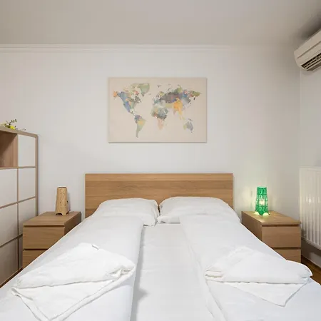 Moonlit Muse Apartment Budapest